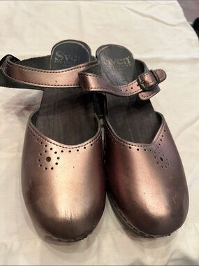Sven Metallic Bronze Mary Jane Clogs with Buckle Strap